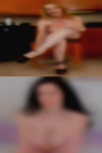 Sluts wives in Wolfe City.